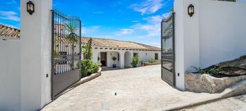 Villa for rent in Benahavis