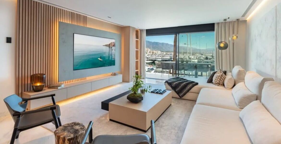 Apartment for rent in Puerto Banus