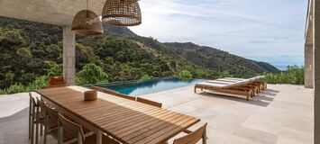 Villa moderna en alquiler en Benahavis