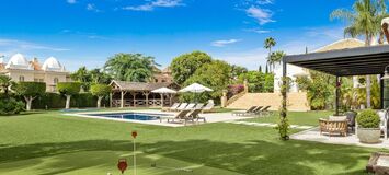 Villa en alquiler Estepona