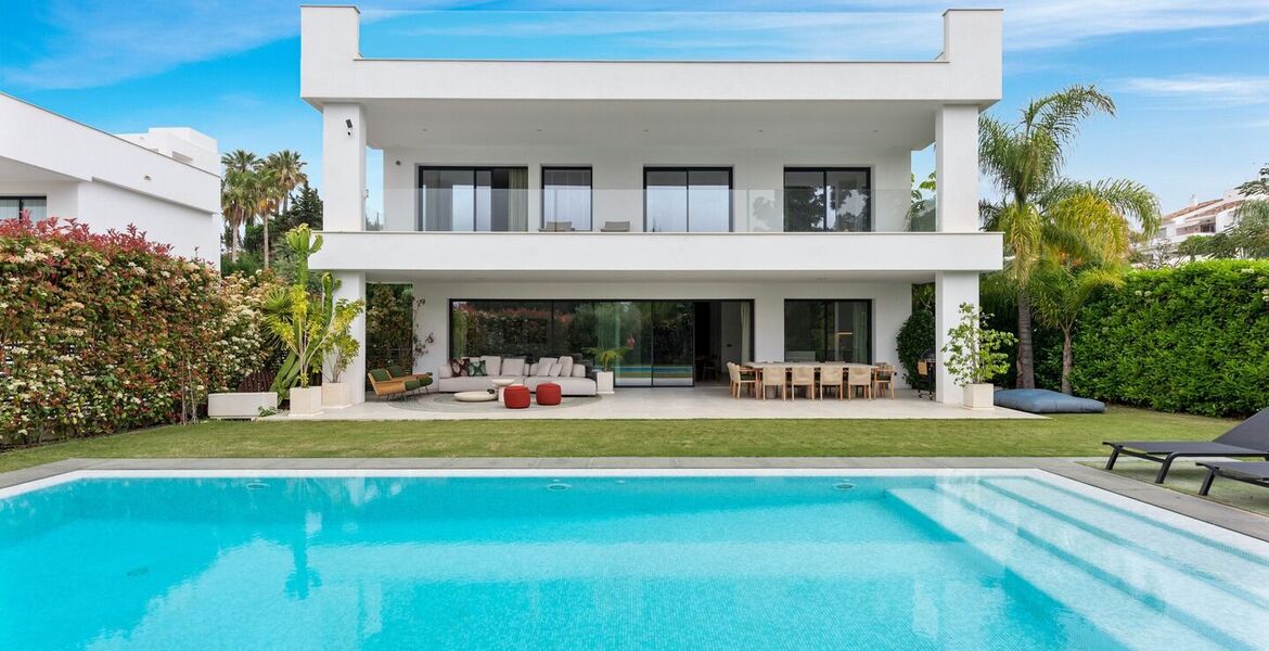 Villa for rent in Nueva Andalucia