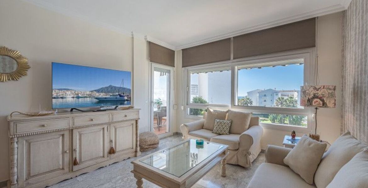 Apartment for rent in Puerto Banus