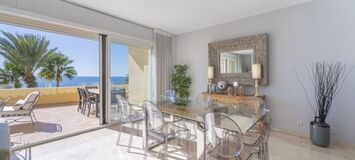 Penthouse en duplex à louer avec vue imprenable sur la mer