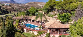 Villa de lujo en alquiler en Estepona