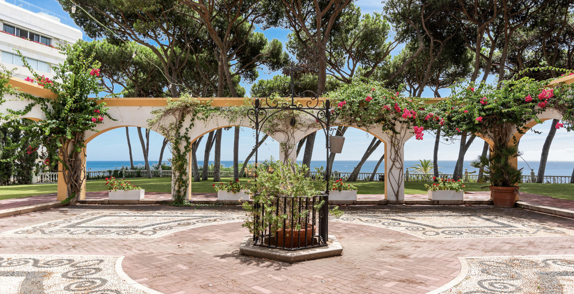 Роскошный люкс в аренду на первой линии Marbella