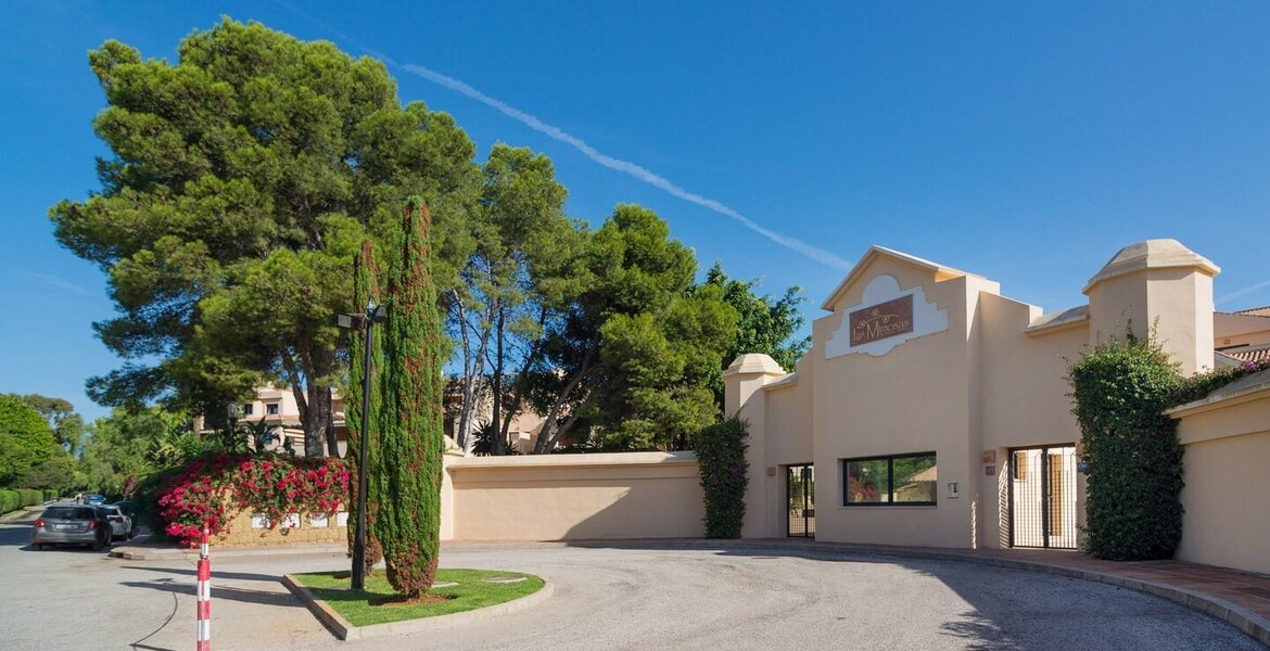 Penthouse à louer à Puerto Banus