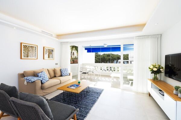 Apartment for rent in Puerto Banus