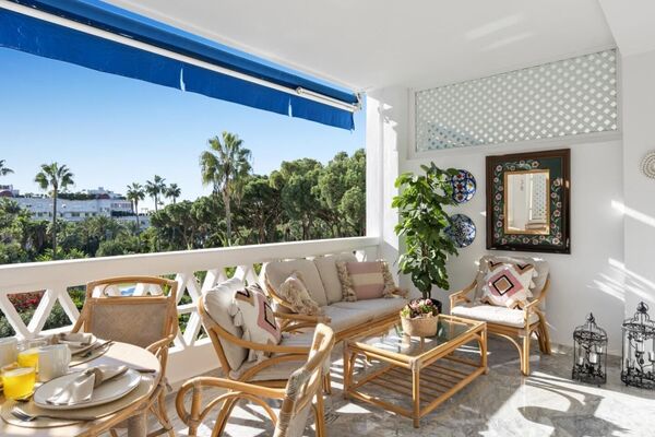 Apartment for rent in Puerto Banus