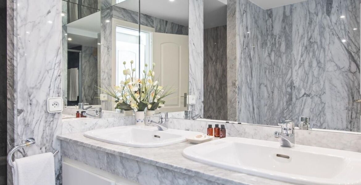Apartment for rent in Puerto Banus