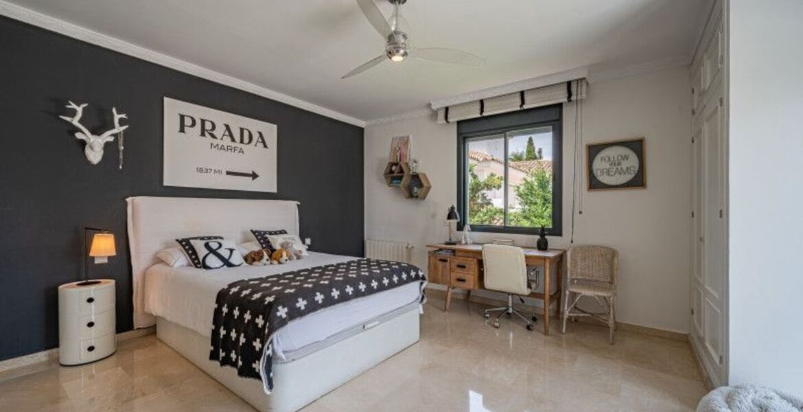 Villa for rent in Nueva Andalucia