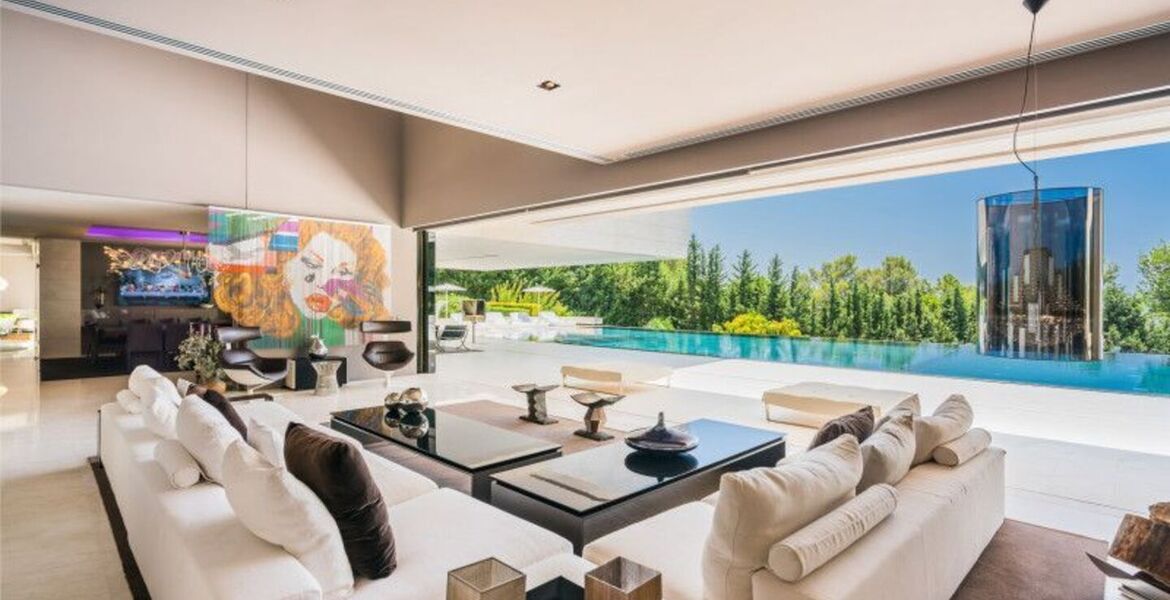 Villa for rent in Golden Mile Marbella