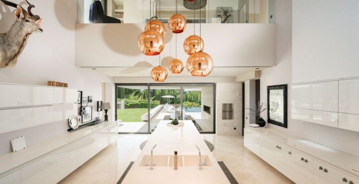 Villa for rent in Golden Mile Marbella
