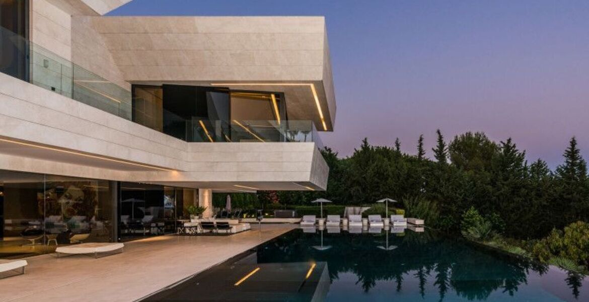 Villa for rent in Golden Mile Marbella