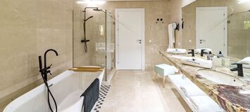 Villa for rent in Marbella