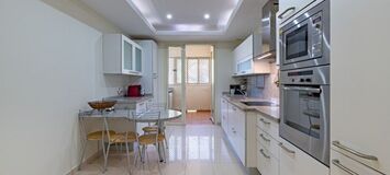 Квартира с видом на море в аренду на Золотой Миле