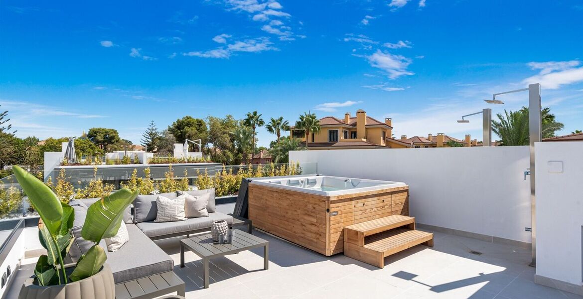 Townhouse for rent in Nueva Andalucia Marbella