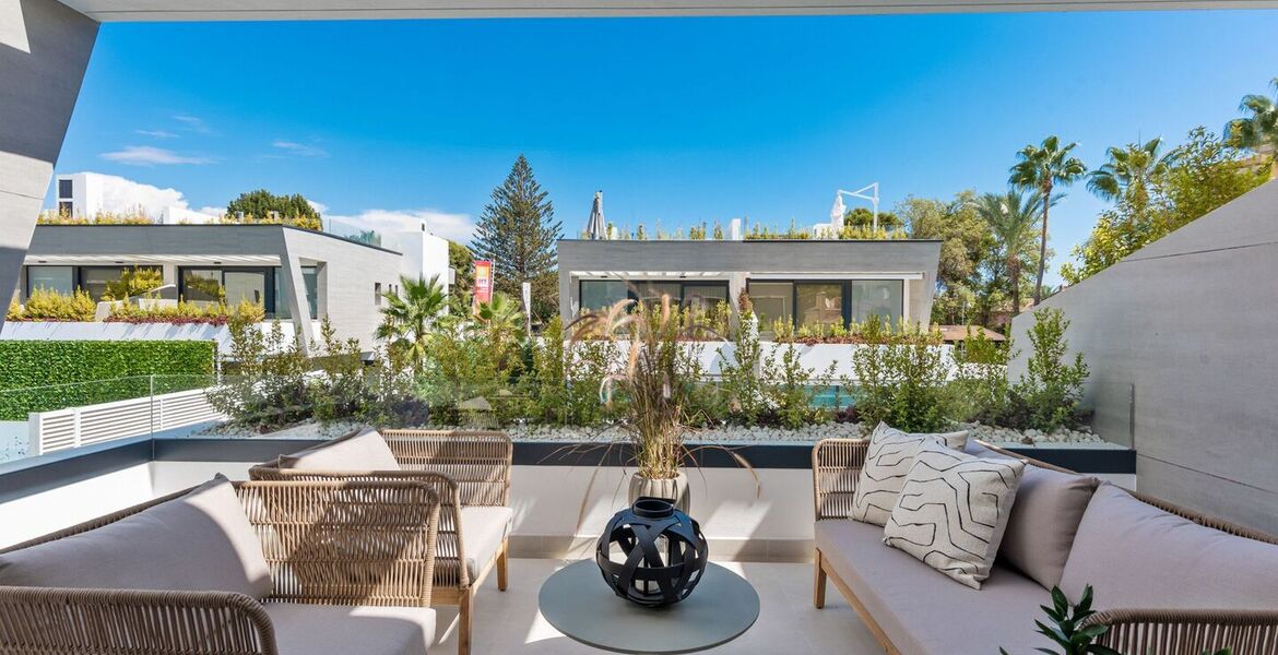 Townhouse for rent in Nueva Andalucia Marbella