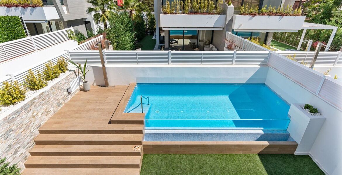Townhouse for rent in Nueva Andalucia Marbella