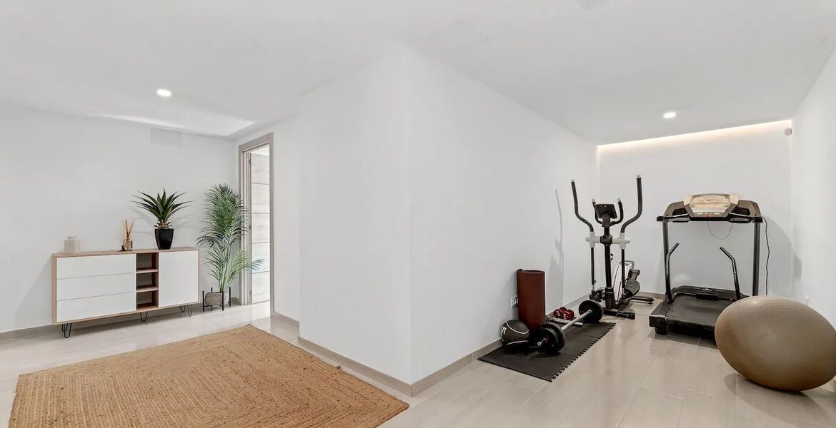 Villa for rent in Puerto banus