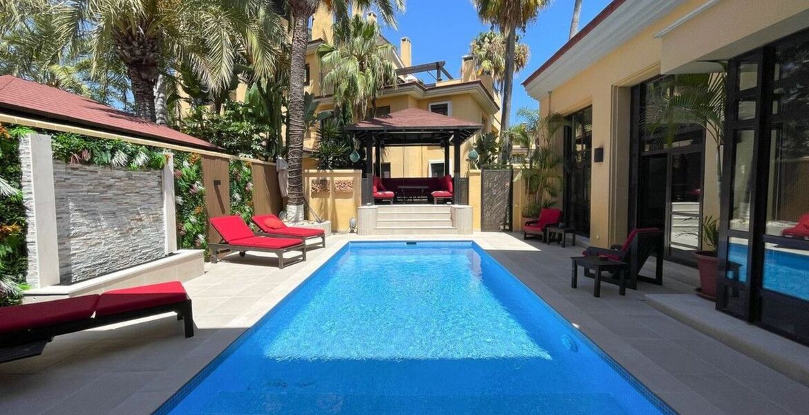 Villa in Bahia de Banus