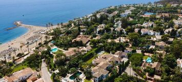 Роскошная вилла на Золотой Миле Марбельи с частным бассейном