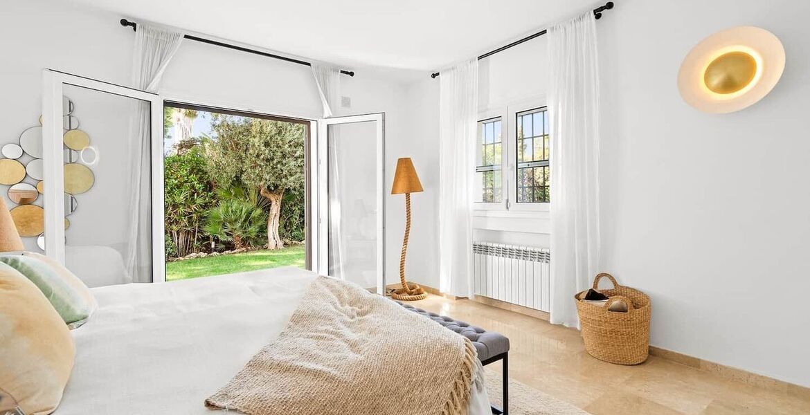 Luxury Villa in Marbella with Pool and Close to the Beach