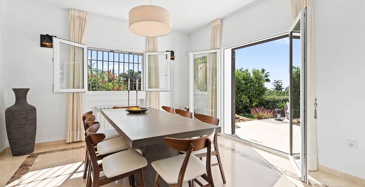 Luxury Villa in Marbella with Pool and Close to the Beach