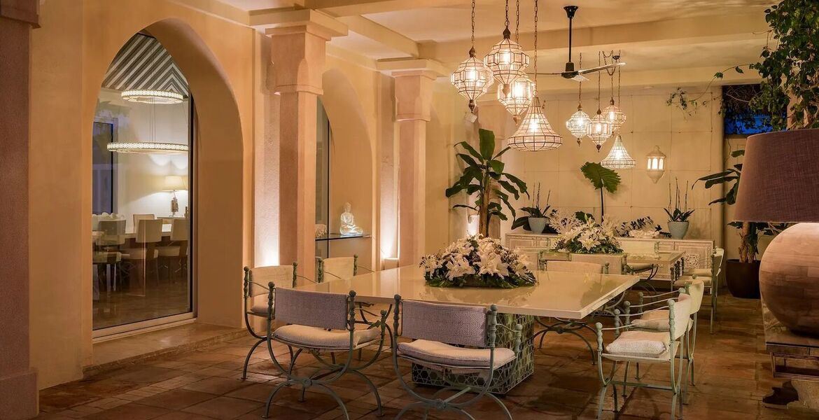 Beachfront Villa on Marbella's Golden Mile