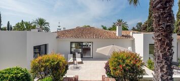Вилла в El Paraíso Estepona с потрясающим видом
