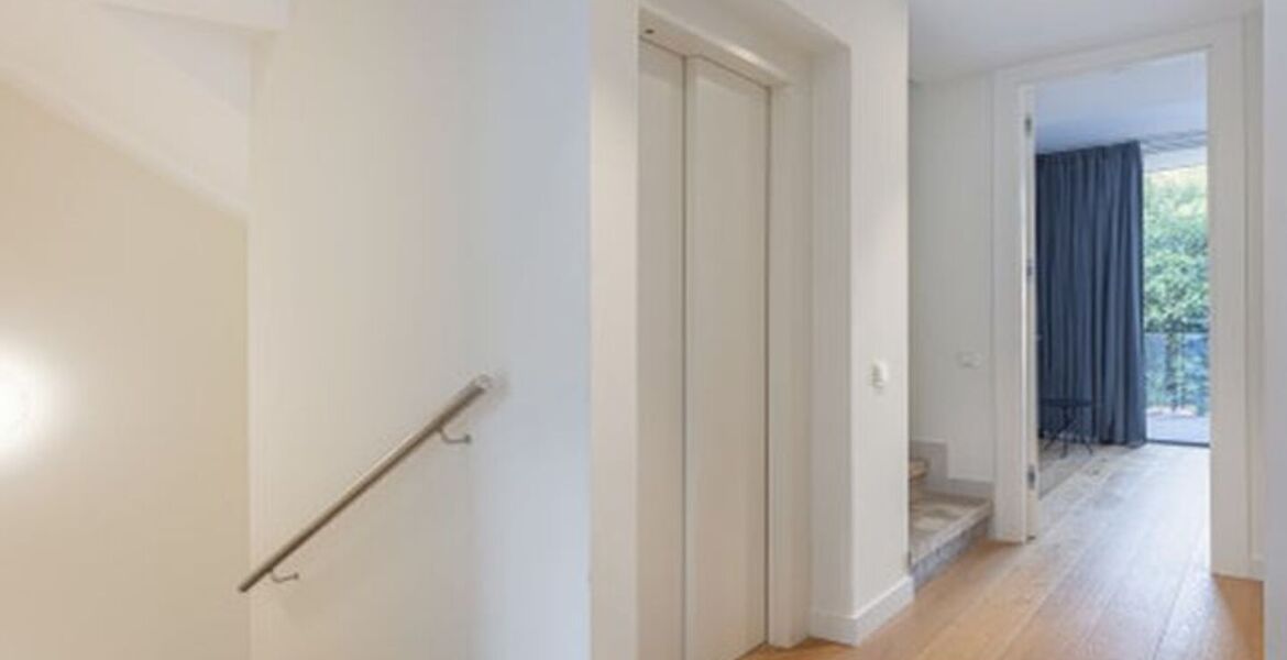 Maison de Ville Exclusive de 4 Chambres sur le Golden Mile