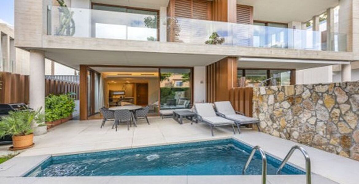 Maison de Ville Exclusive de 4 Chambres sur le Golden Mile