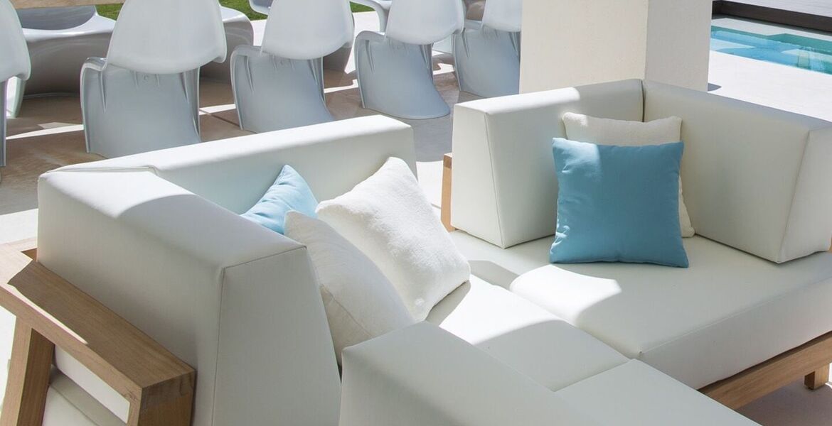 Luxury Villa for rent in Marbella Rio Verde Beach 