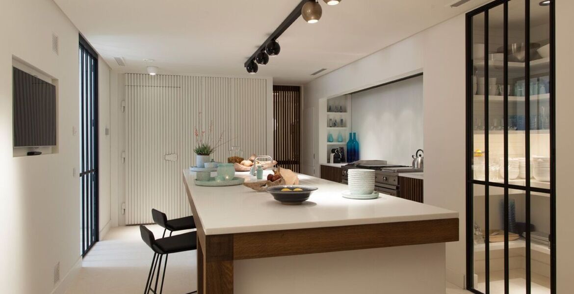 Luxury Villa for rent in Marbella Rio Verde Beach 