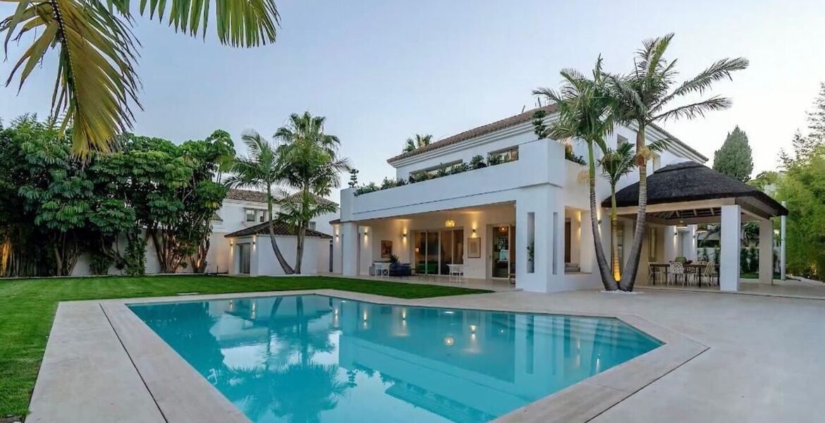 Villa en alquiler en Guadalmina Baja Marbella