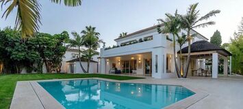 Villa en alquiler en Guadalmina Baja Marbella