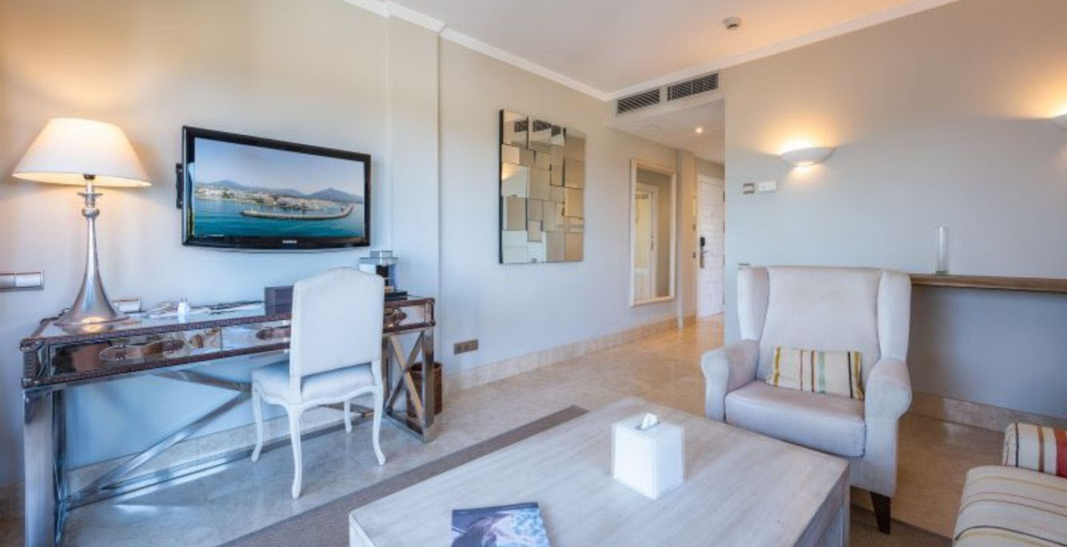 Apartment in Puente Romano