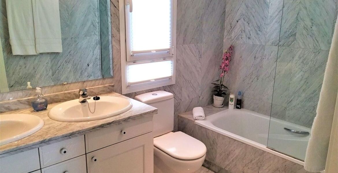 Appartement à louer à Playa Esmeralda, Marbella