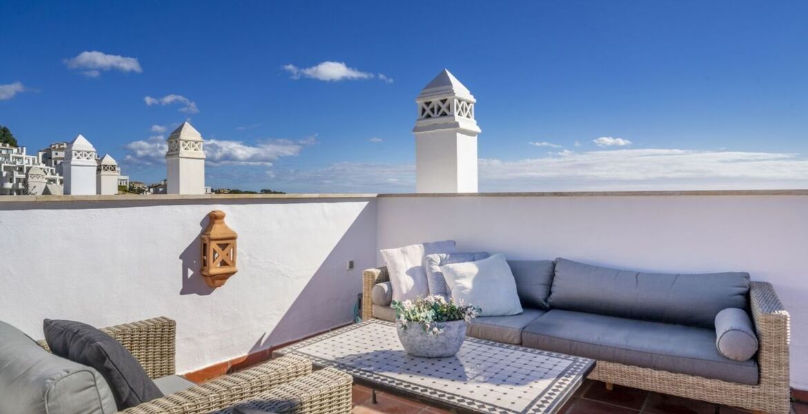 Apartment for rent in Nueva Andalucia Marbella
