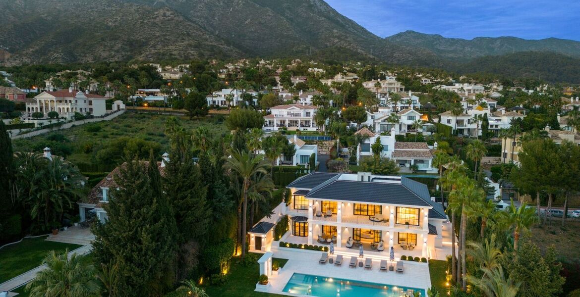 Luxury villa for rent in Marbella Golden Mile