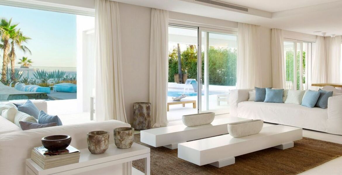 Luxury Villa for rent in Marbella Rio Verde Beach 