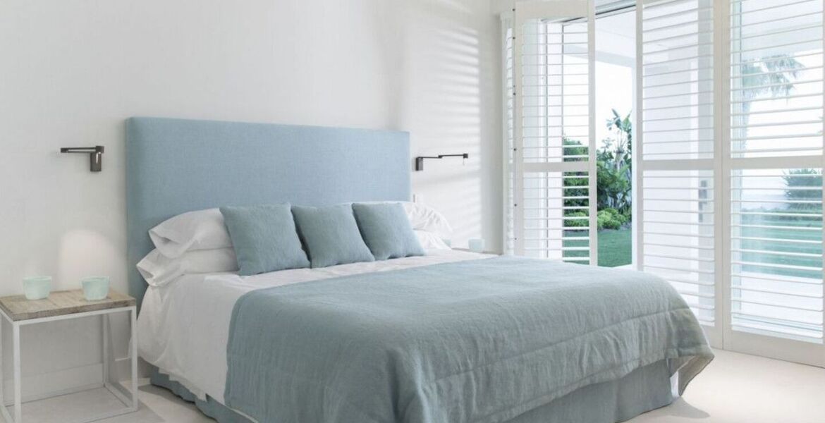 Luxury Villa for rent in Marbella Rio Verde Beach 