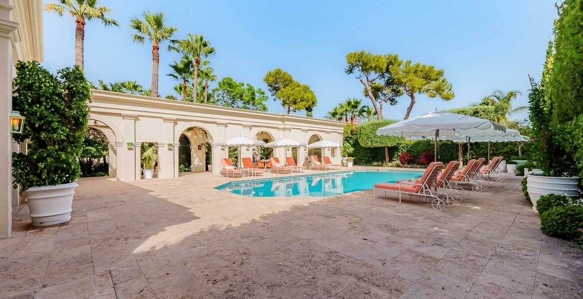 Villa a Golden Mile Puente Romano Marbella 