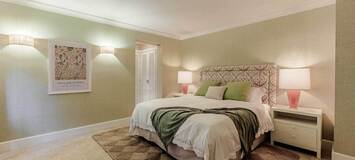 Villa a Golden Mile Puente Romano Marbella 
