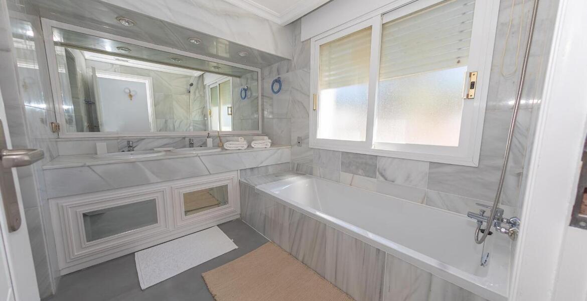 Villa for rent in Golden Mile Marbella