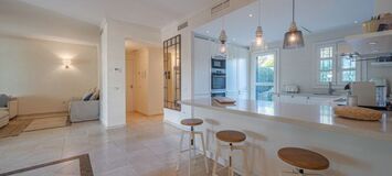 Two-bedroom ground floor apartment for rent in Marbella