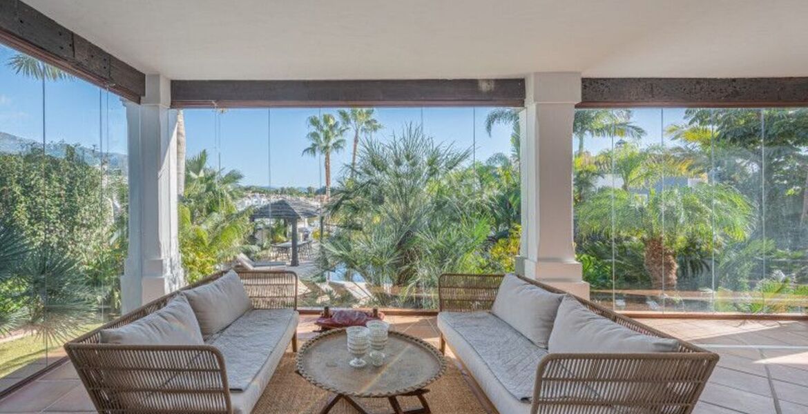 Two-bedroom ground floor apartment for rent in Marbella