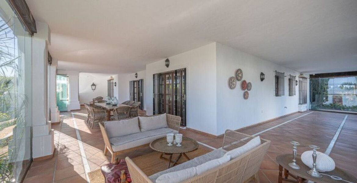 Two-bedroom ground floor apartment for rent in Marbella