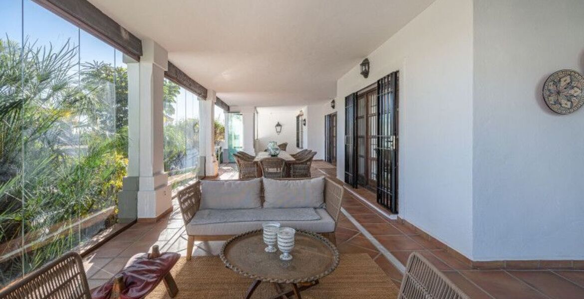 Two-bedroom ground floor apartment for rent in Marbella