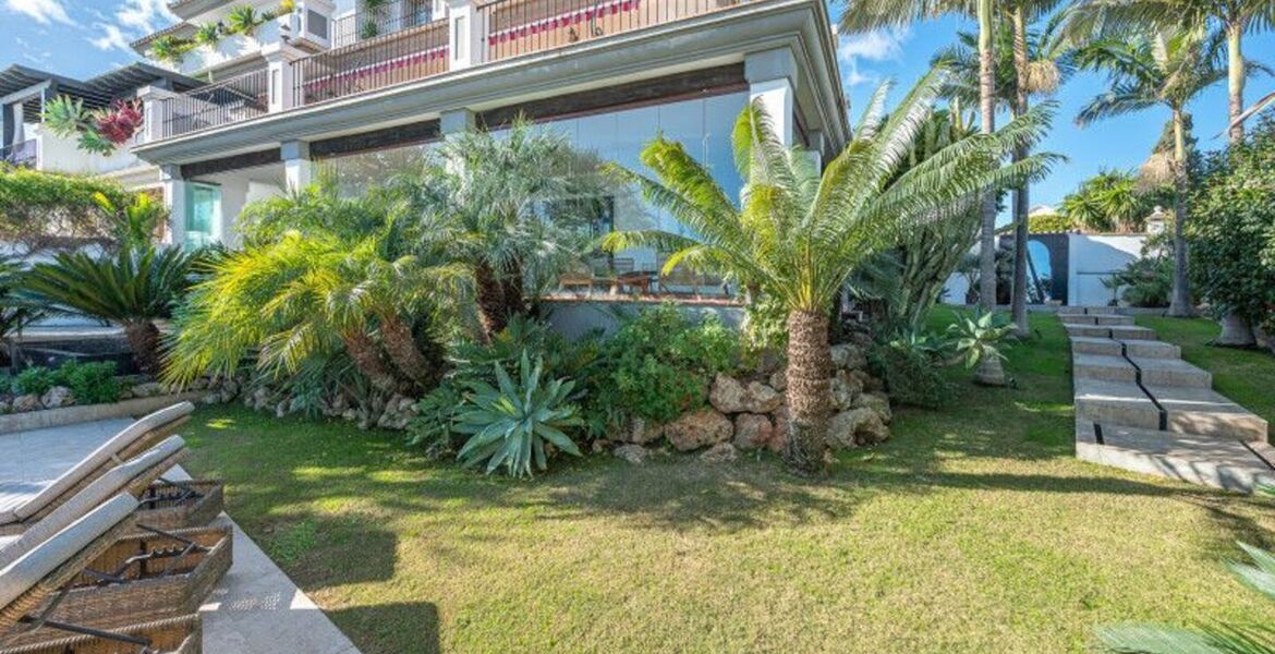 Two-bedroom ground floor apartment for rent in Marbella