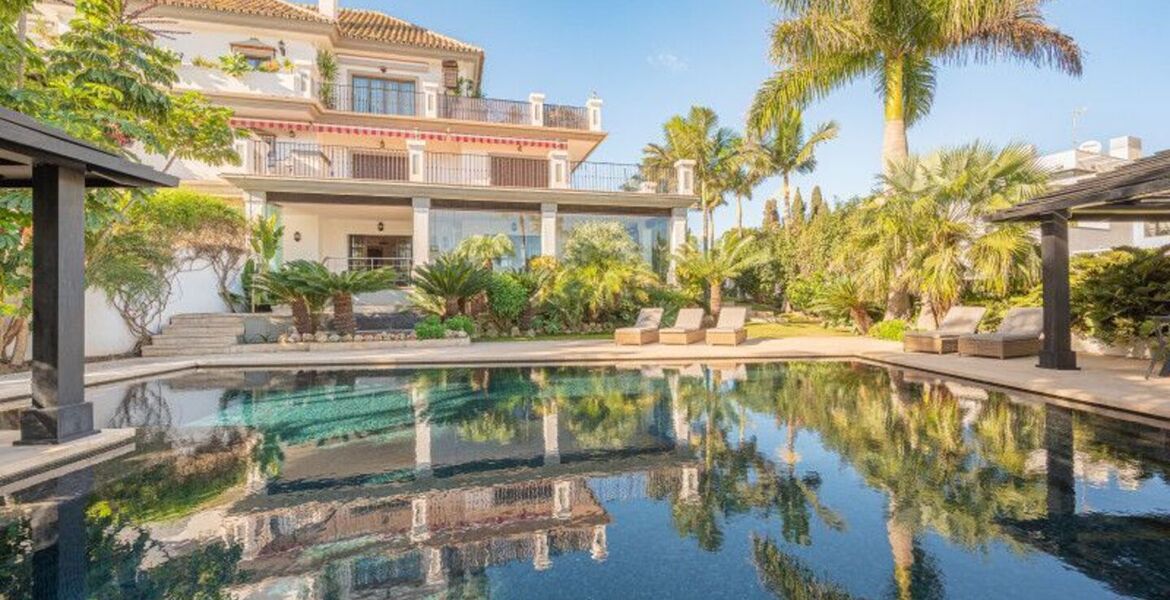 Two-bedroom ground floor apartment for rent in Marbella